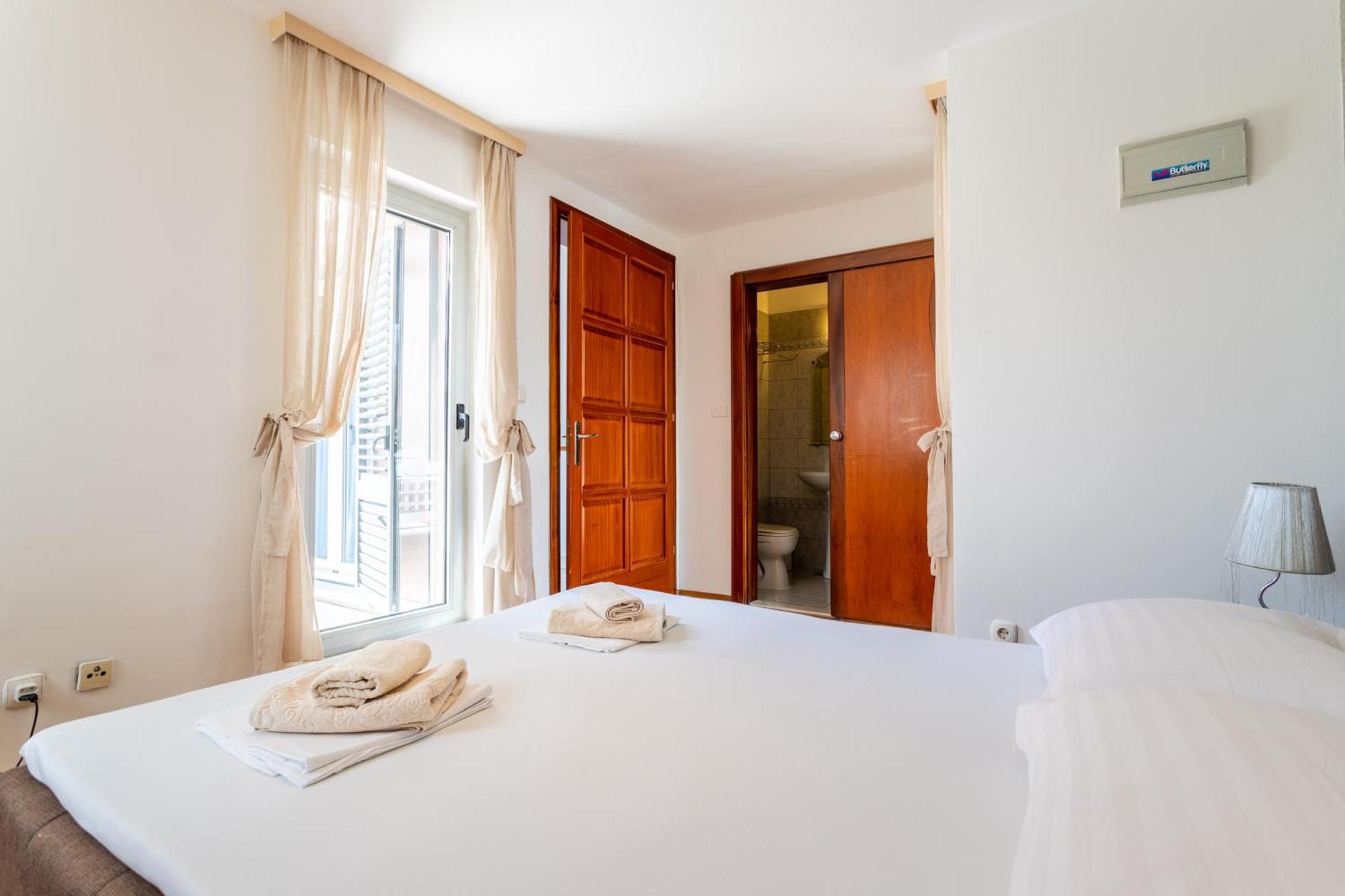 Villa Violeta With The Sea View, 3 Min Walk To The Beach Split Exterior photo